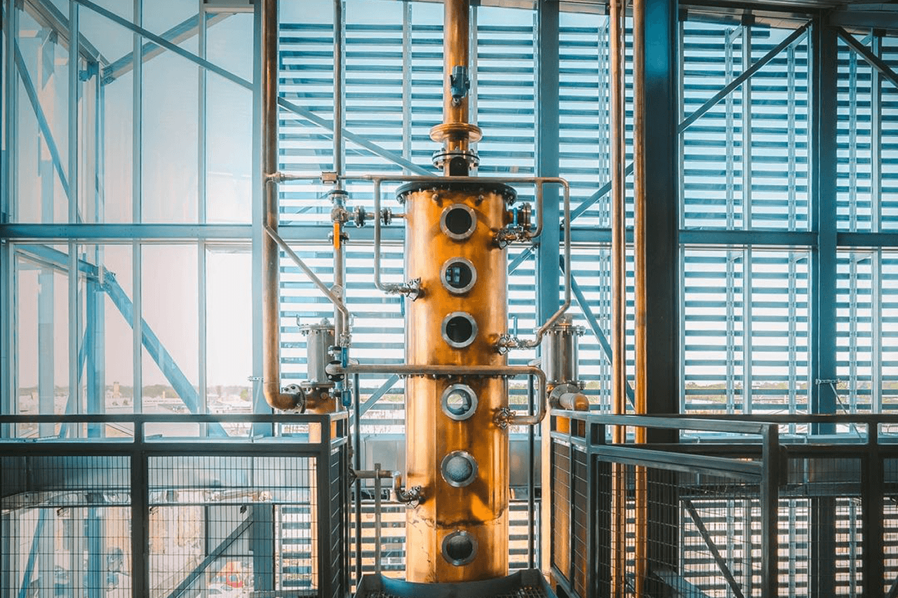 Bourbon Distillation: A Complete Guide - Rabbit Hole Distillery